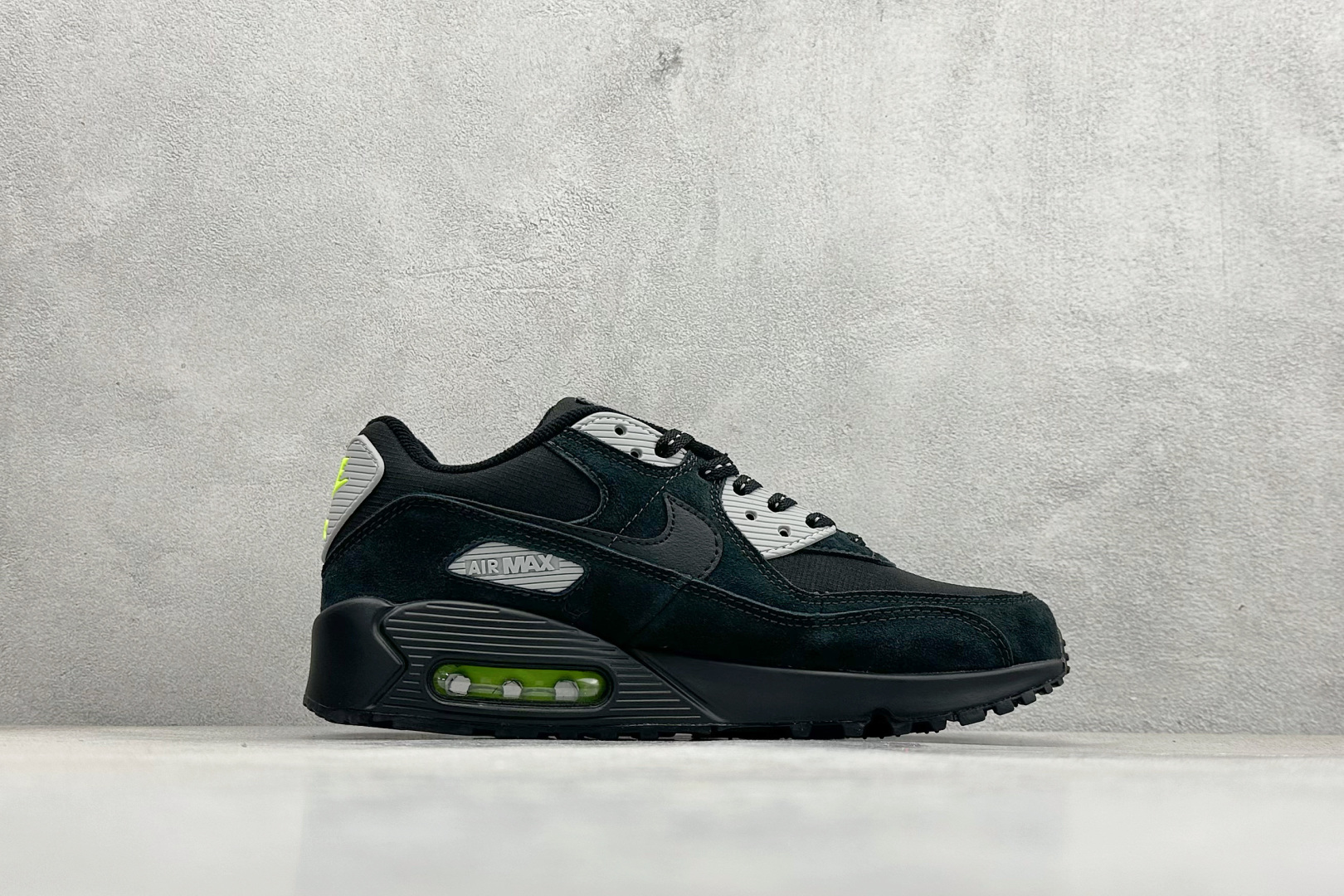 180 NK Air MAX 90 气垫复古减震跑步鞋 FN6958-101