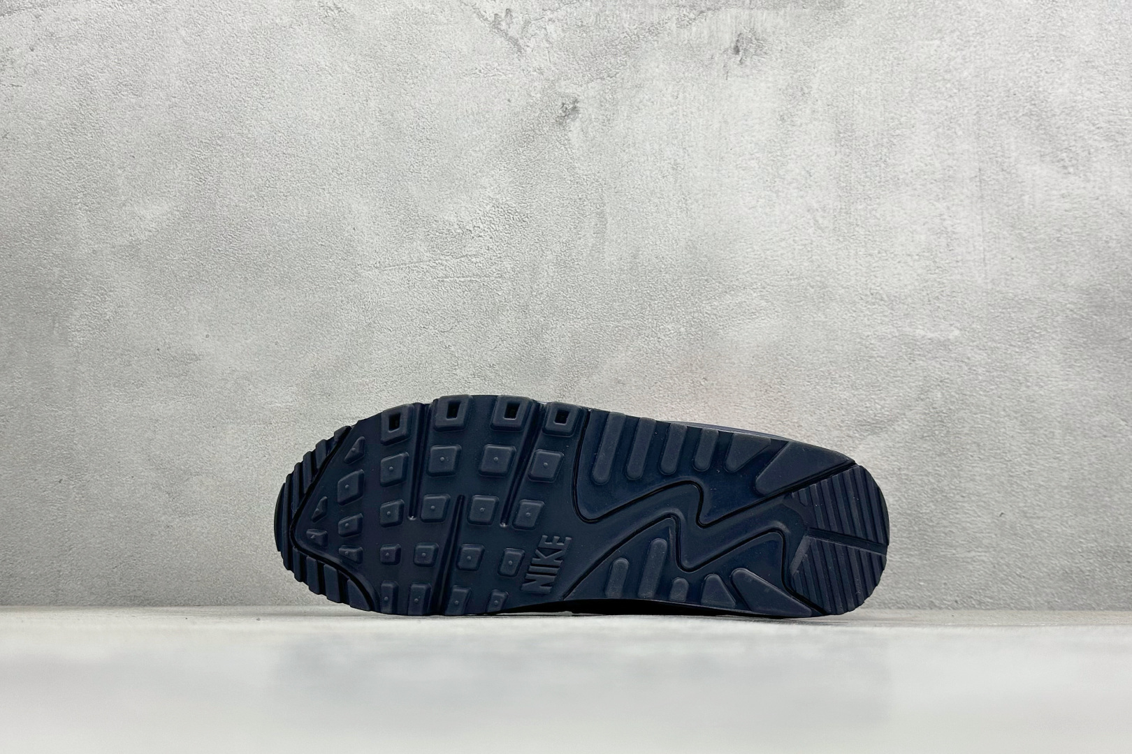 180 NK Air MAX 90 气垫复古减震跑步鞋 DQ4071-101