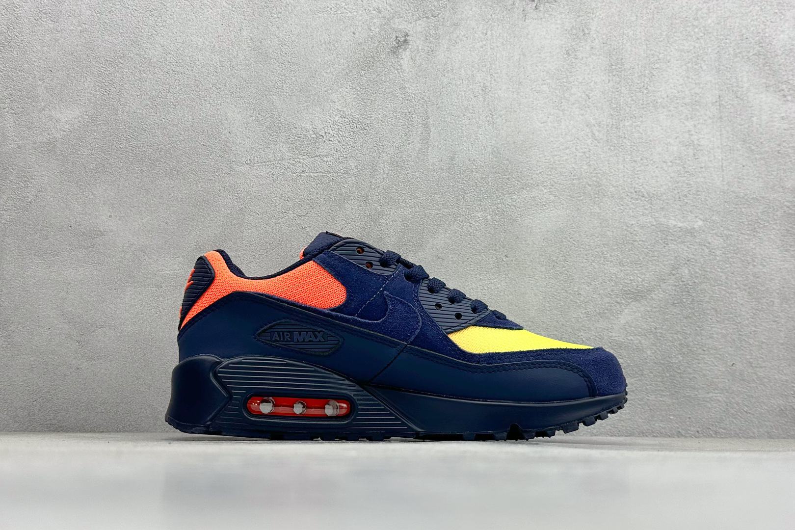 180 NK Air MAX 90 气垫复古减震跑步鞋 DQ4071-101