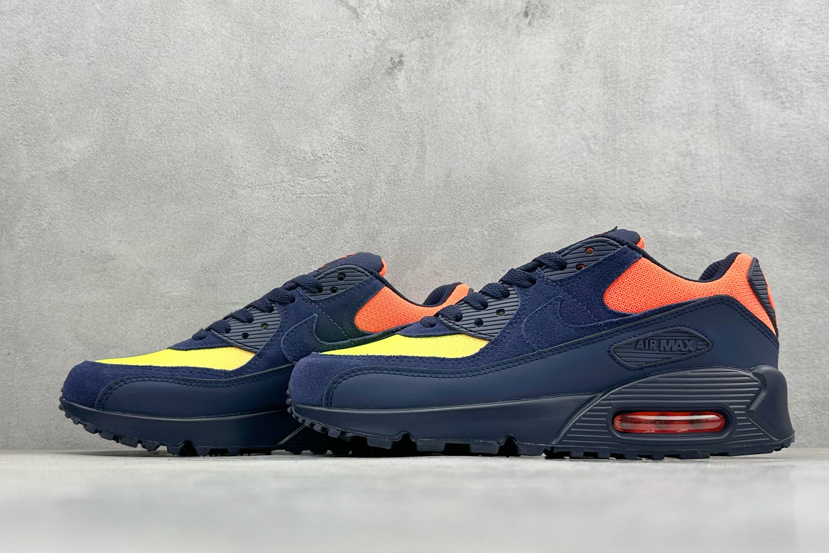 180 NK Air MAX 90 气垫复古减震跑步鞋 DQ4071-101