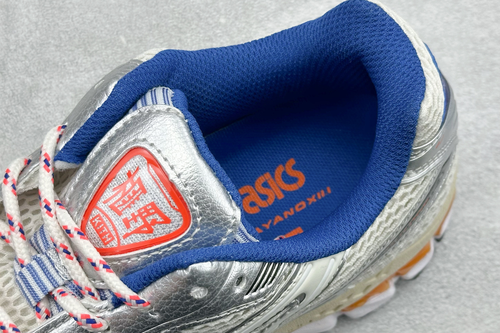 200 CH版Asics Gel-Kayano 12.1 亚瑟士 运动休闲透气专业跑鞋 1203A555-101