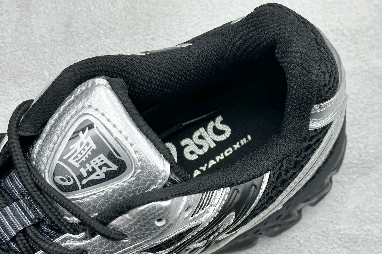 200 CH版Asics Gel-Kayano 12.1 亚瑟士 运动休闲透气专业跑鞋 1203A759-001