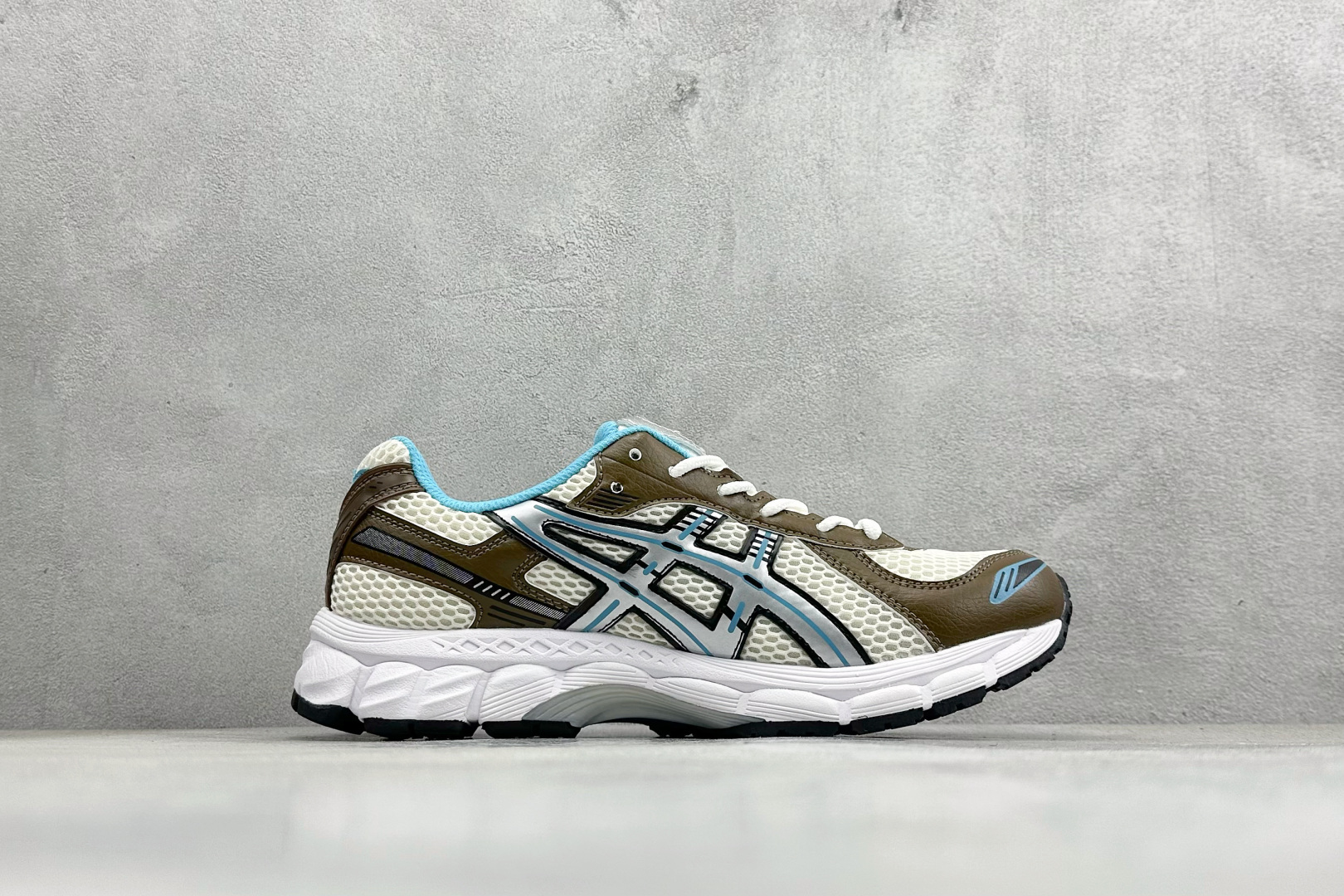 200 CH版Asics Gel-Kayano 12.1 亚瑟士 运动休闲透气专业跑鞋 1203A807-100