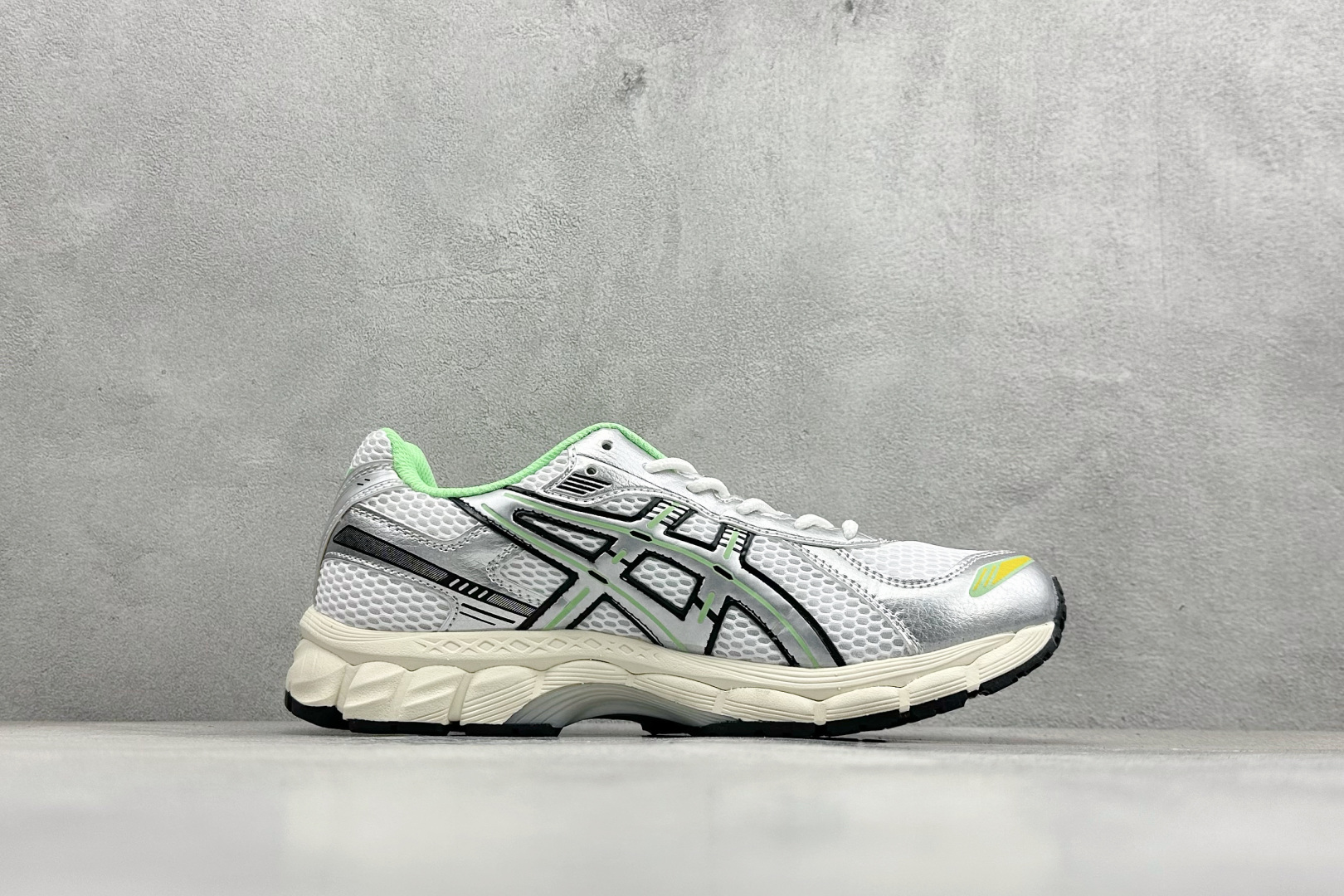 200 CH版Asics Gel-Kayano 12.1 亚瑟士 运动休闲透气专业跑鞋 1203A827-101