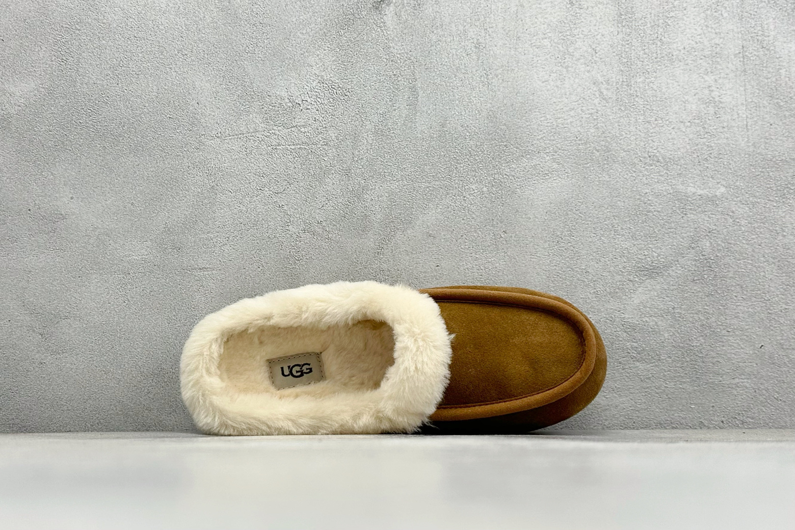 260 UGG 百搭单品 东莞纯原UGG 秋冬羊皮毛一脚蹬懒人鞋 1171391-CHE