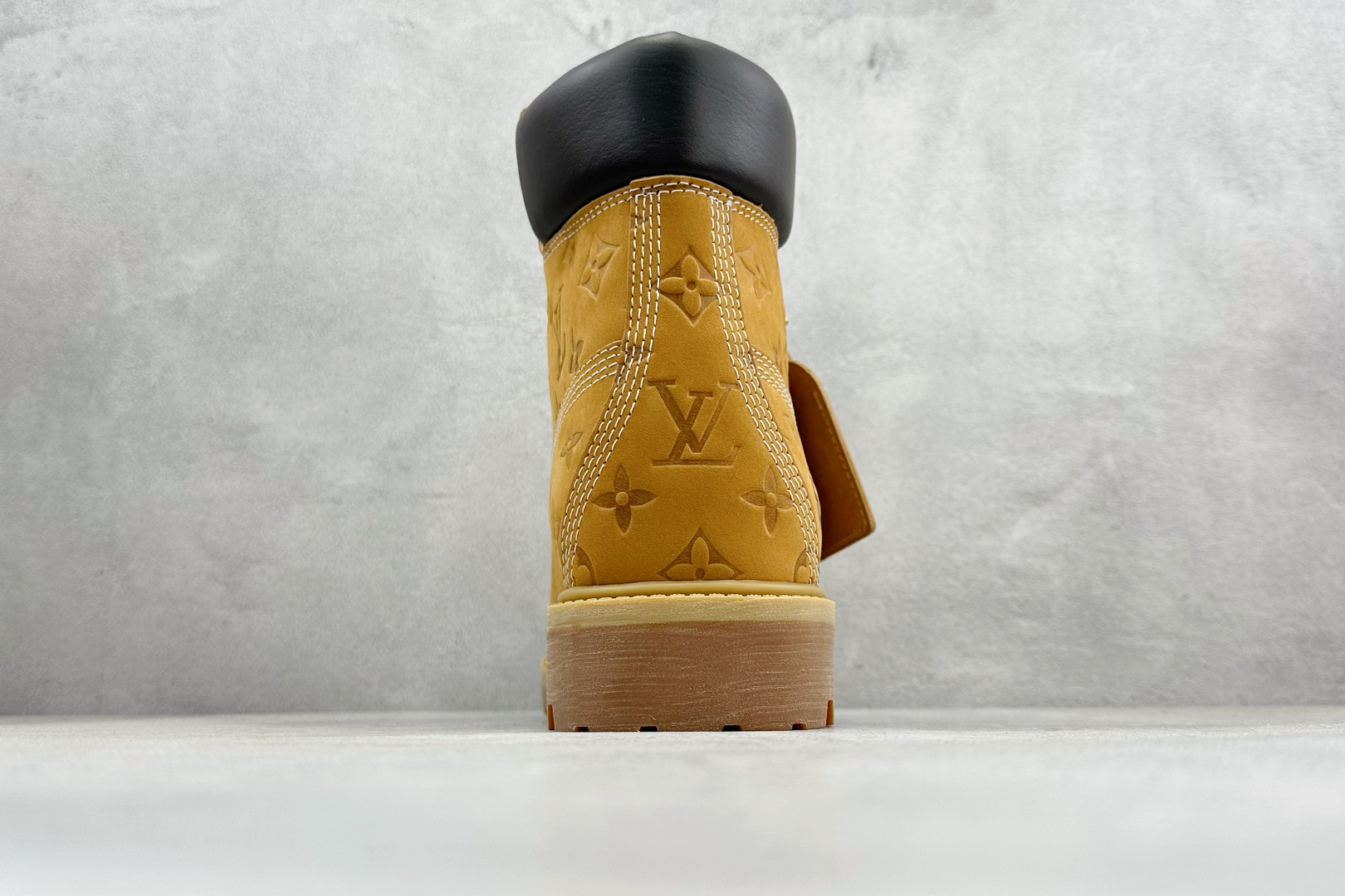 500 Lv x Timberland Lv联名添柏岚大黄靴