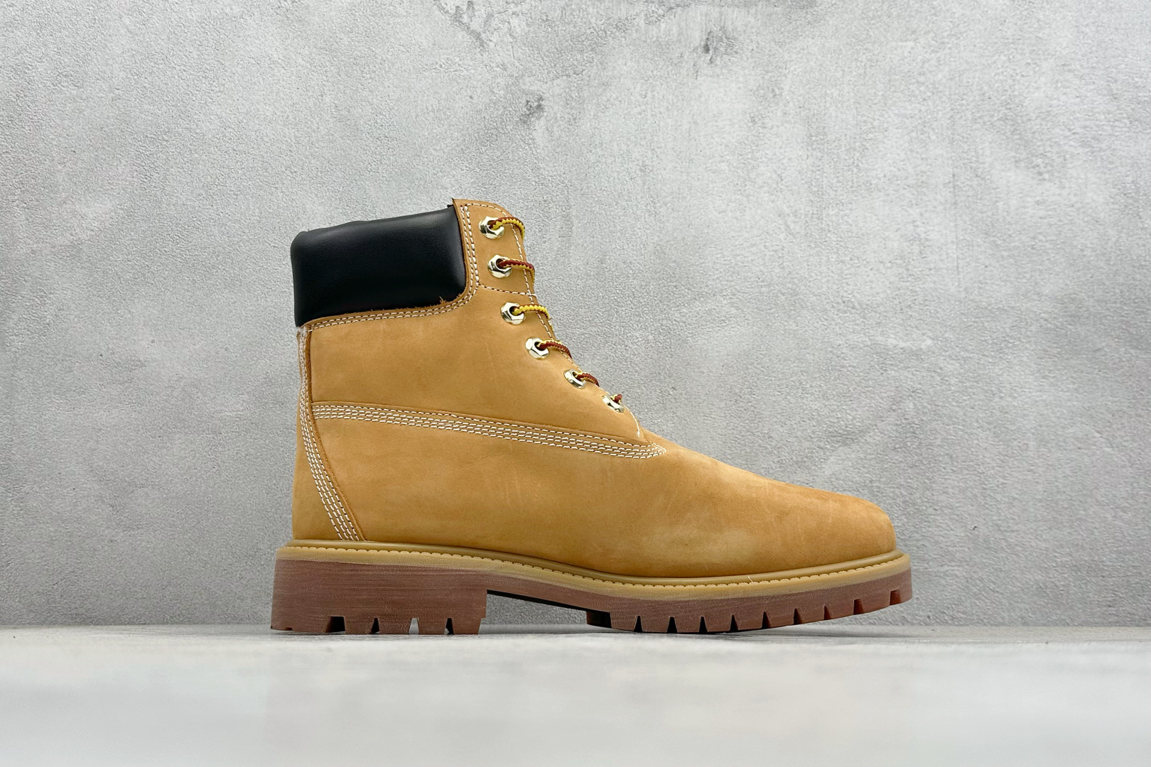 400 添柏岚／天伯伦Timberland Men's Classic Oxford Waterproof Boots 高帮防水沙漠工装休闲马丁低靴“卡其棕” TB073537-001