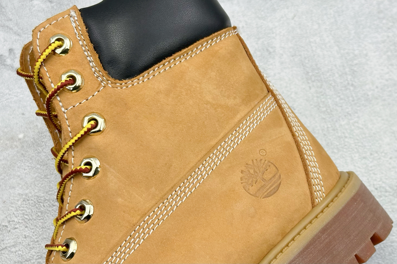 400 添柏岚／天伯伦Timberland Men's Classic Oxford Waterproof Boots 高帮防水沙漠工装休闲马丁低靴“卡其棕” TB073537-001