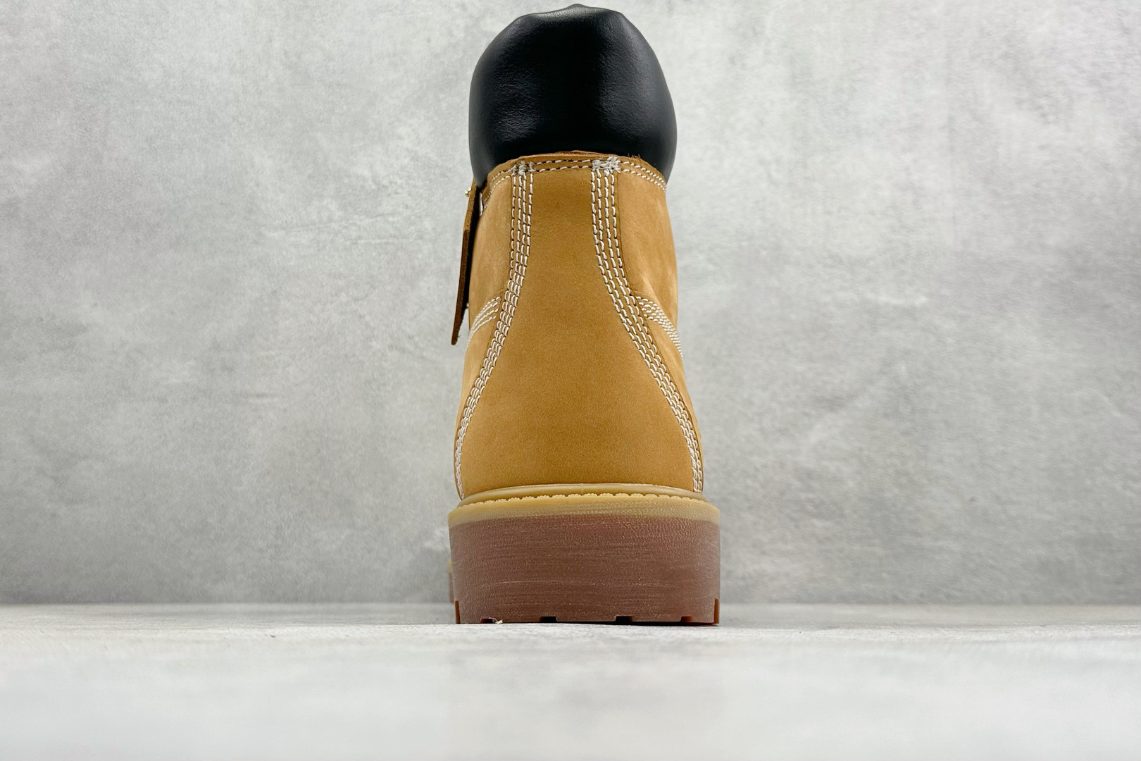 400 添柏岚／天伯伦Timberland Men's Classic Oxford Waterproof Boots 高帮防水沙漠工装休闲马丁低靴“卡其棕” TB073537-001