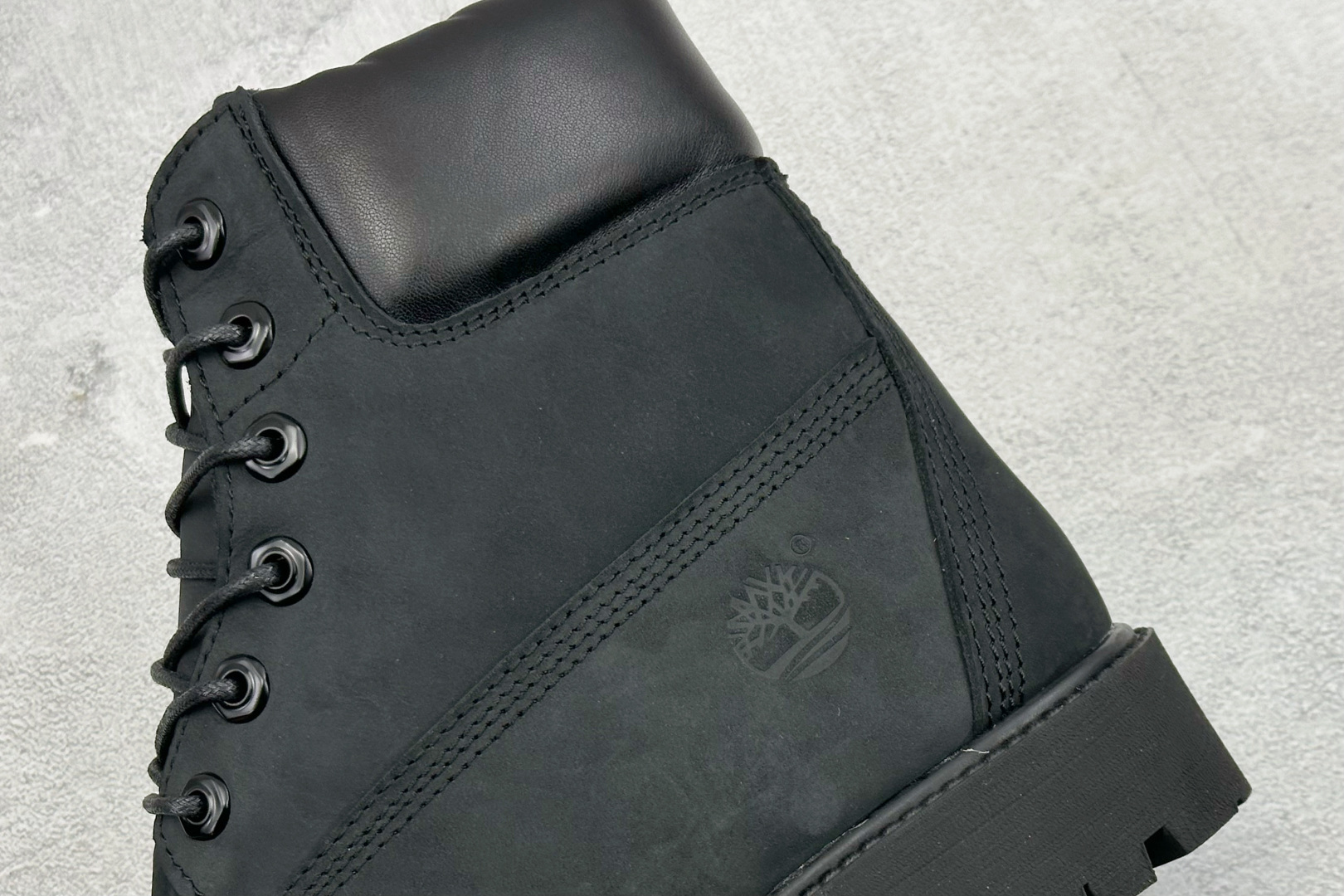 400 添柏岚／天伯伦Timberland Men's Classic Oxford Waterproof Boots高帮防水沙漠工装休闲马丁低靴“黑武士泥灰” TB073537-001