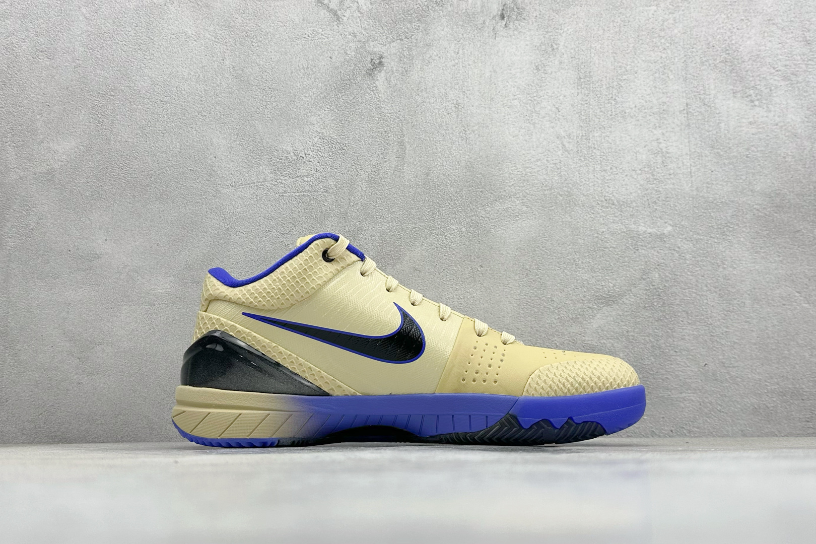 350 灭世Nike Zoom Kobe 4 ZK4 科比四代 IM2532-701