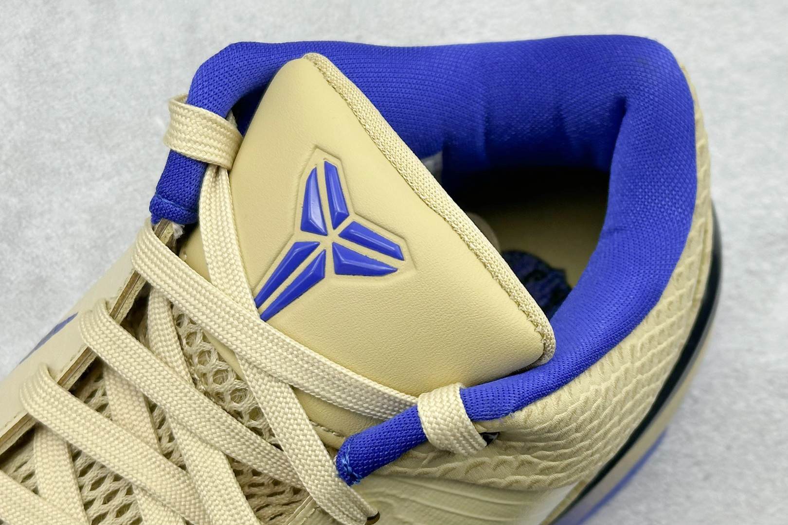 350 灭世Nike Zoom Kobe 4 ZK4 科比四代 IM2532-701