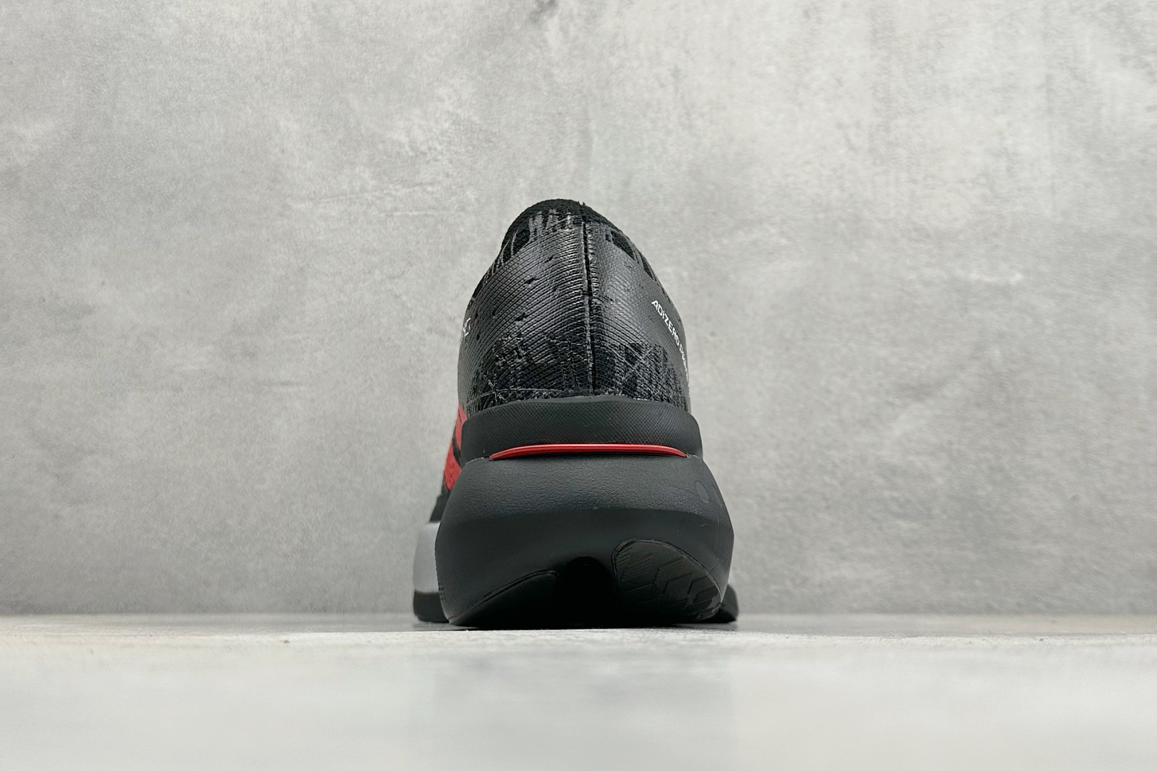 210 AdidAdizero Prime X 3 Strung 阿迪防滑耐磨舒适跑步鞋 KJ6946