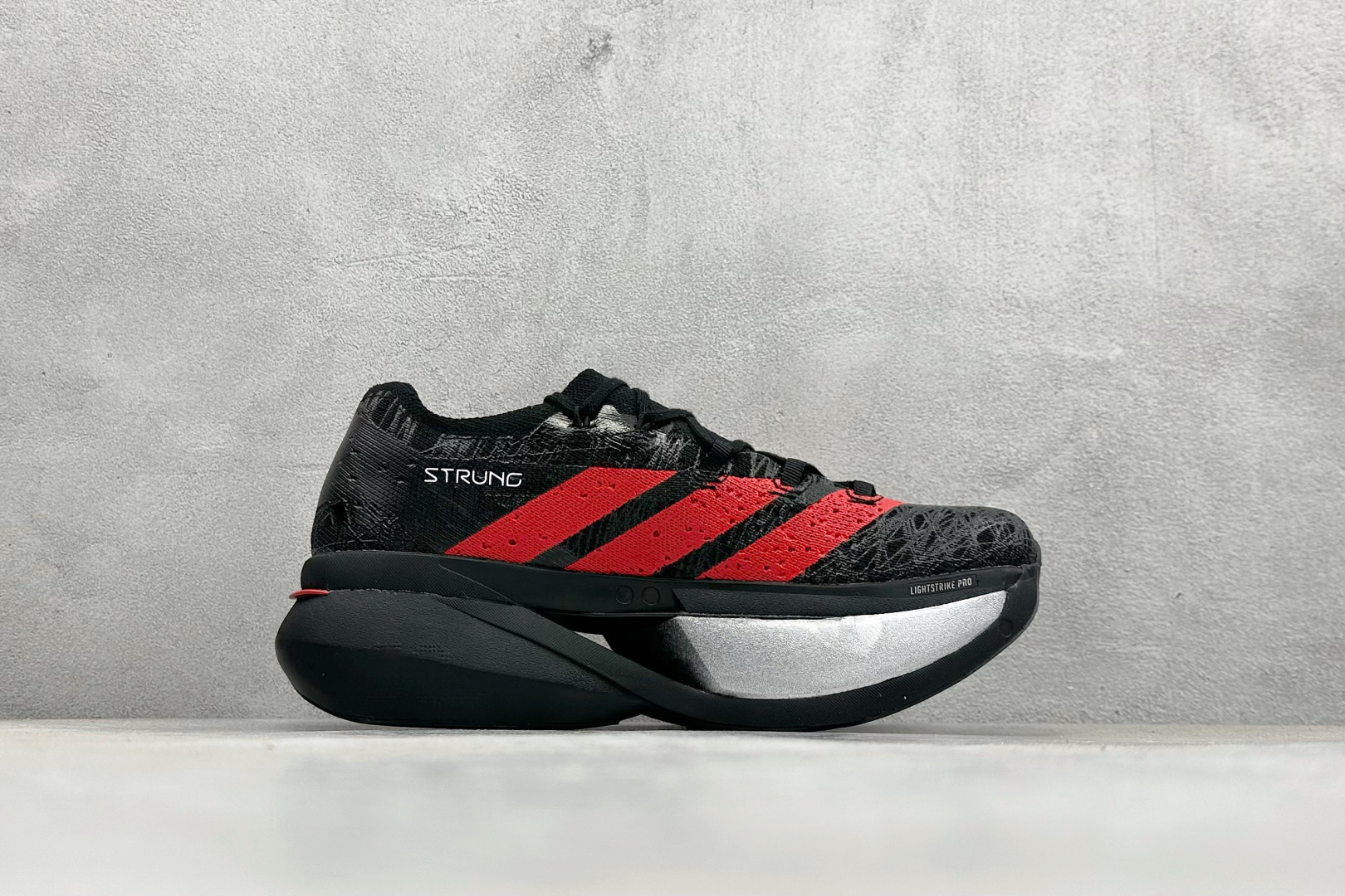 210 AdidAdizero Prime X 3 Strung 阿迪防滑耐磨舒适跑步鞋 KJ6946