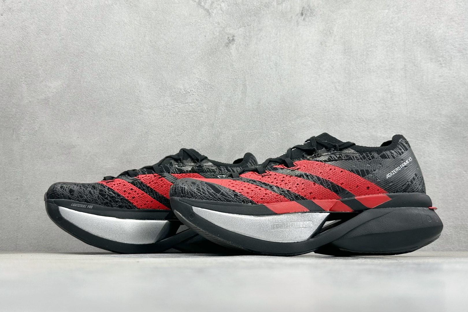 210 AdidAdizero Prime X 3 Strung 阿迪防滑耐磨舒适跑步鞋 KJ6946