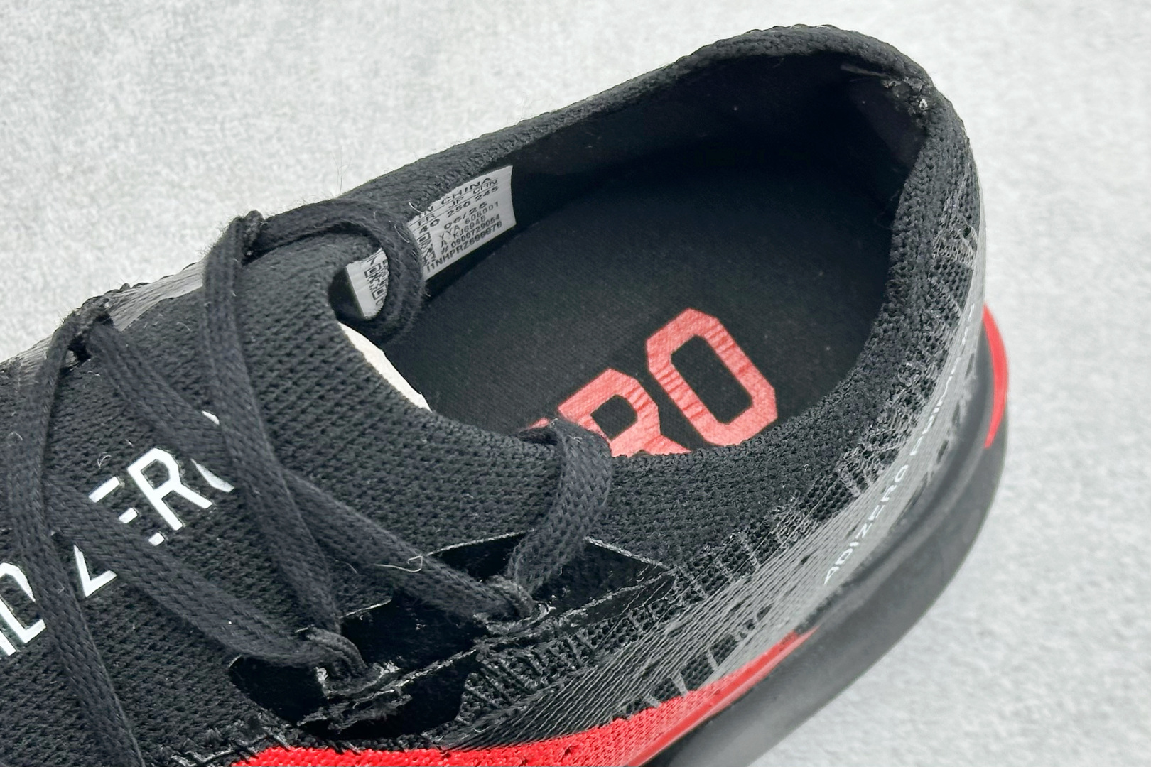 210 AdidAdizero Prime X 3 Strung 阿迪防滑耐磨舒适跑步鞋 KJ6946