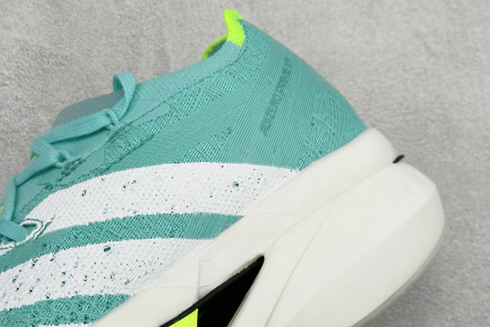 210 AdidAdizero Prime X 3 Strung 阿迪防滑耐磨舒适跑步鞋 JR2598