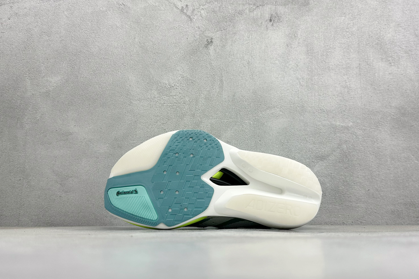 210 AdidAdizero Prime X 3 Strung 阿迪防滑耐磨舒适跑步鞋 JR2598