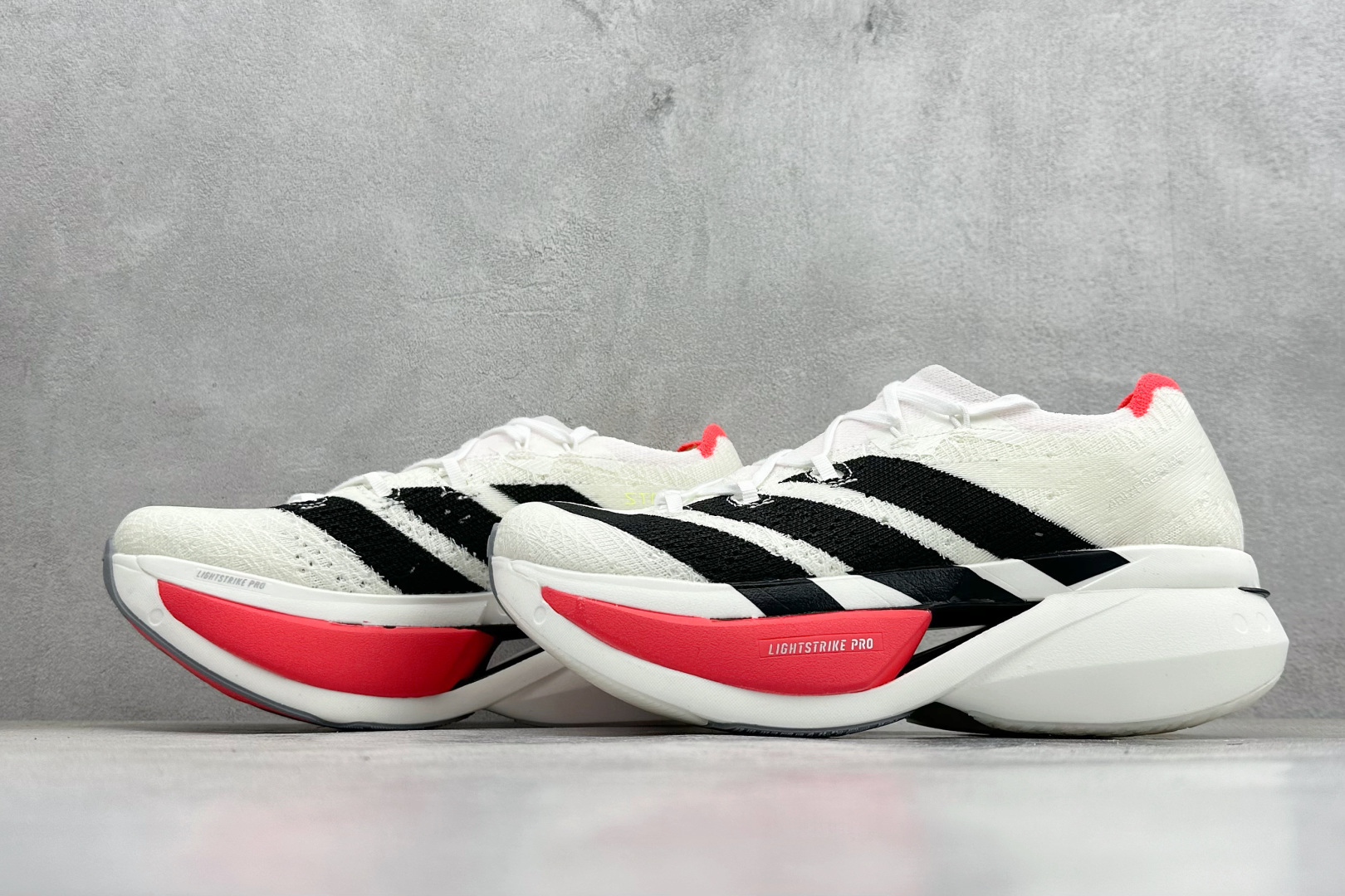 210 AdidAdizero Prime X 3 Strung 阿迪防滑耐磨舒适跑步鞋 JR2597