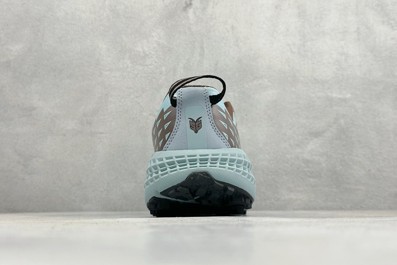 220 BF版HOKA SPEEDGOAT 2 轻量低帮户外越野运动跑鞋 1162710/DZ