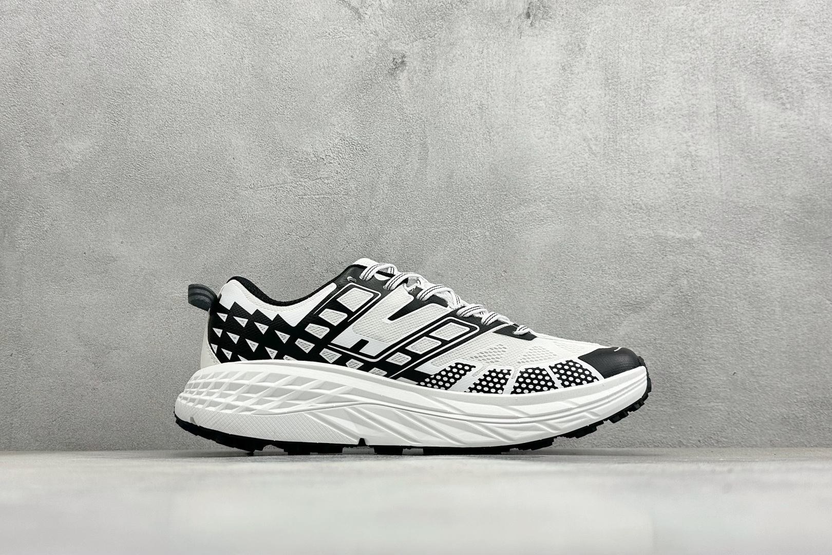 220 BF版HOKA SPEEDGOAT 2 轻量低帮户外越野运动跑鞋 1162710/BKFN