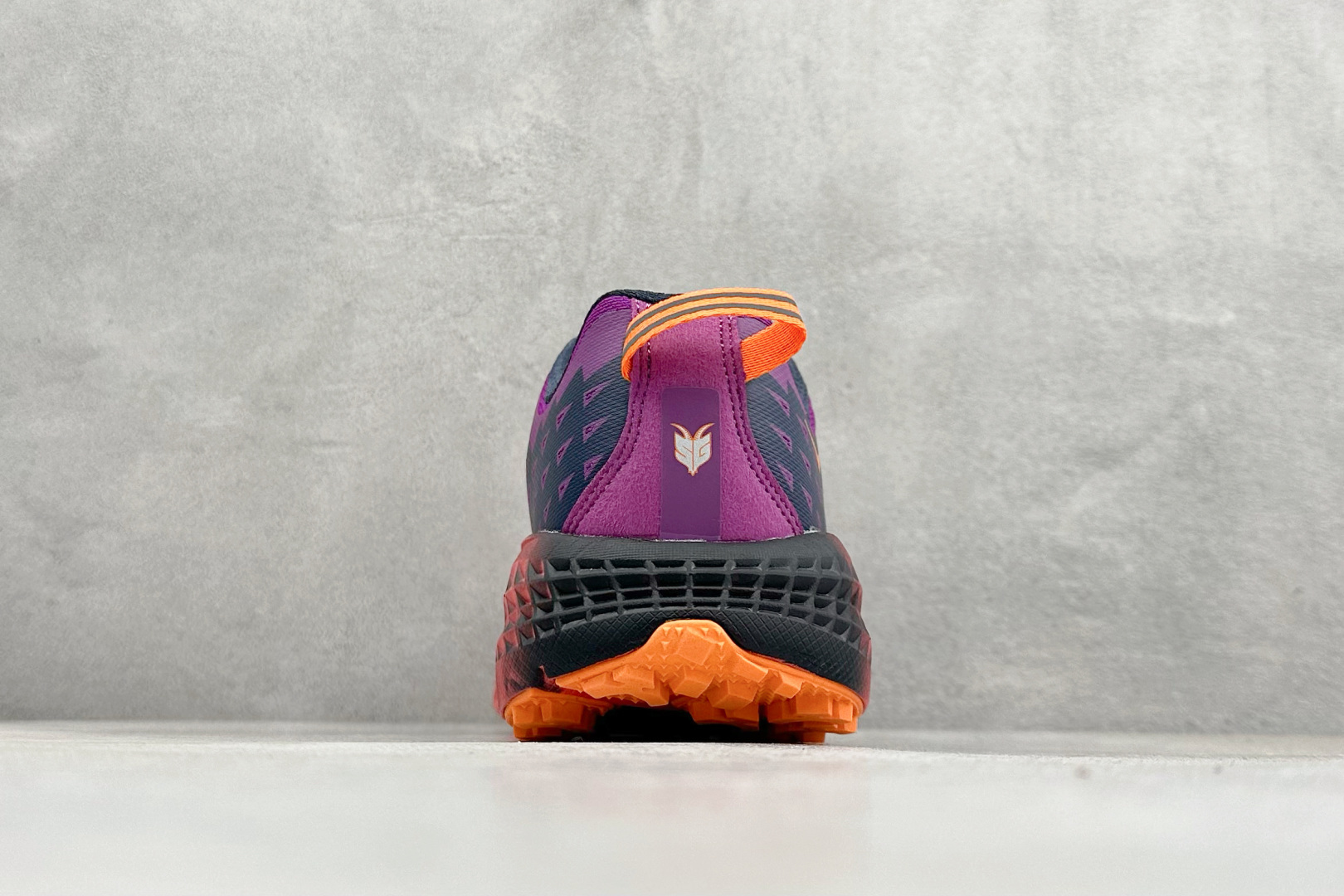 220 BF版HOKA SPEEDGOAT 2 轻量低帮户外越野运动跑鞋 1162710/WRC