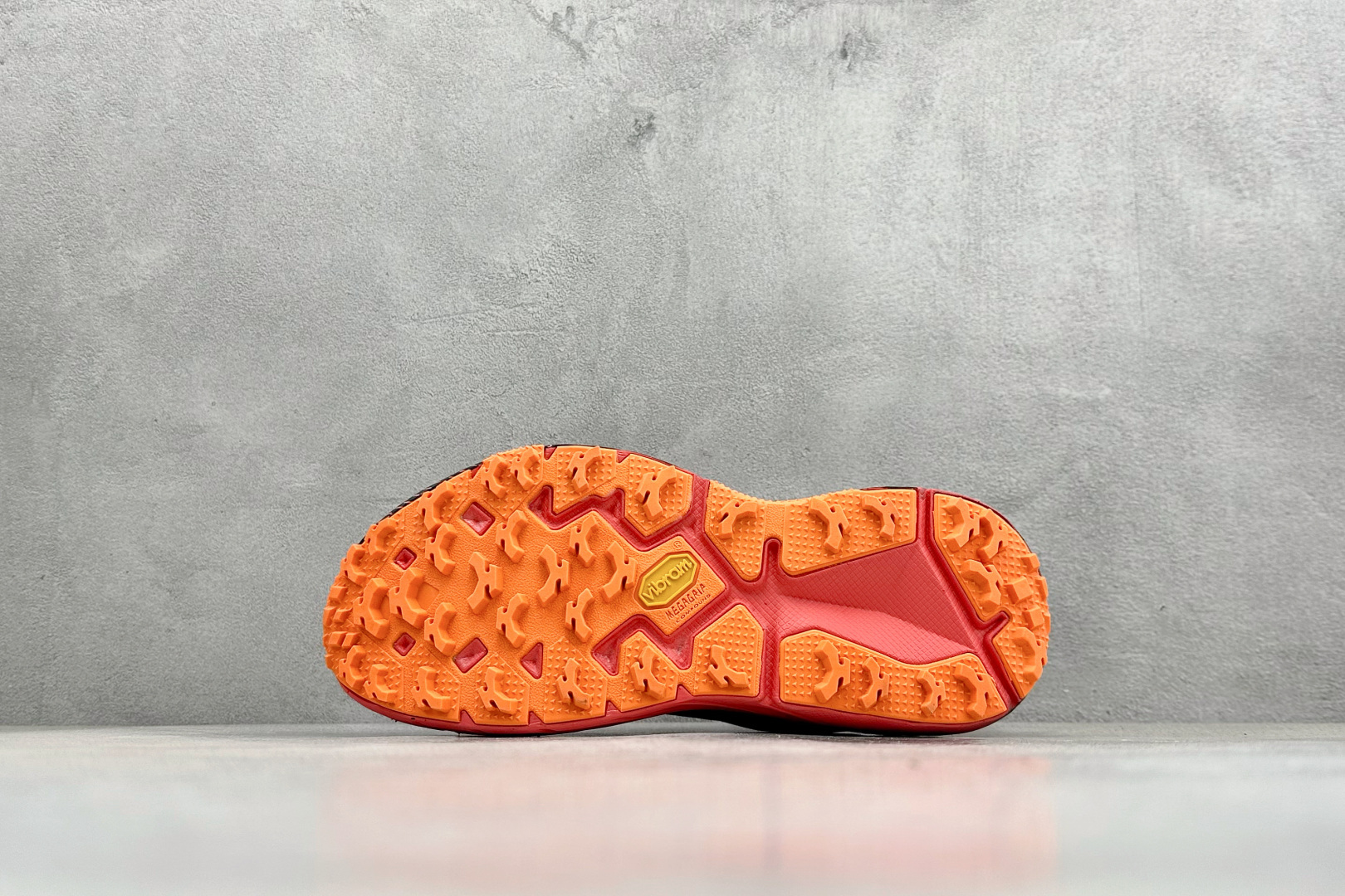 220 BF版HOKA SPEEDGOAT 2 轻量低帮户外越野运动跑鞋 1162710/WRC