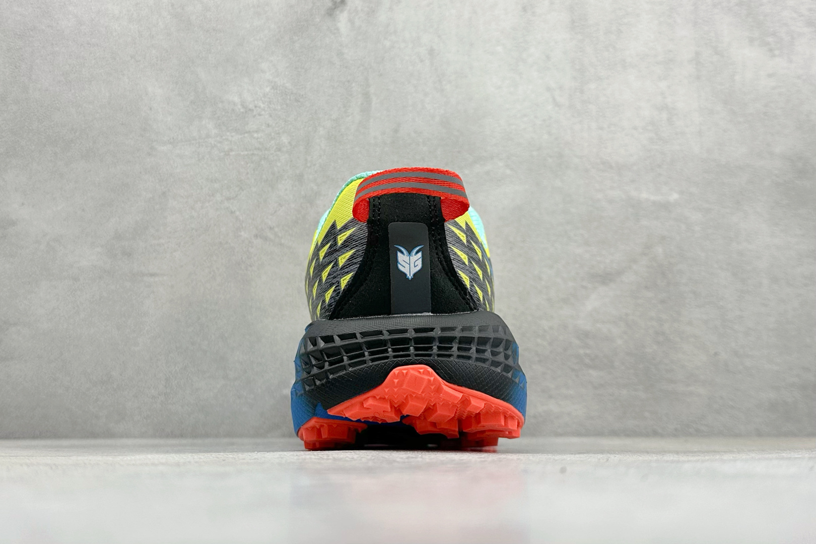 220 BF版HOKA SPEEDGOAT 2 轻量低帮户外越野运动跑鞋 1162710/HSH