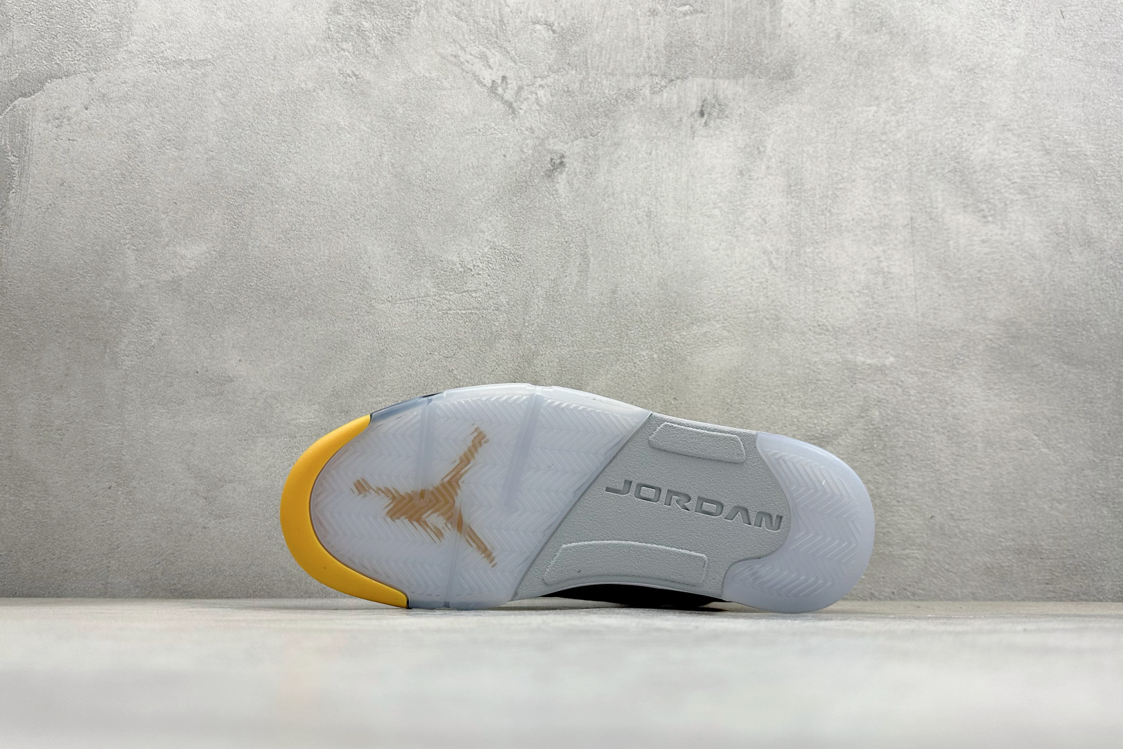 280 KW版Air Jordan 5 Retro”Tokyo”T23 乔丹5代东京联名黄黑 高帮篮球鞋 IO3372-700