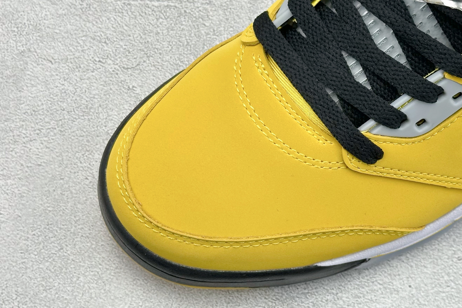 280 KW版Air Jordan 5 Retro”Tokyo”T23 乔丹5代东京联名黄黑 高帮篮球鞋 IO3372-700