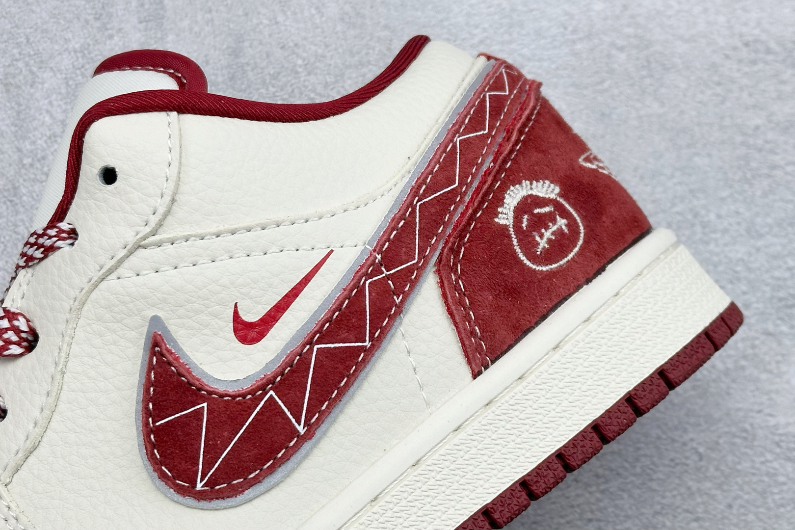 280 XC版Air Jordan 1“斯图西联名——酒红猪八” 高端定制 低帮 LR8888-016