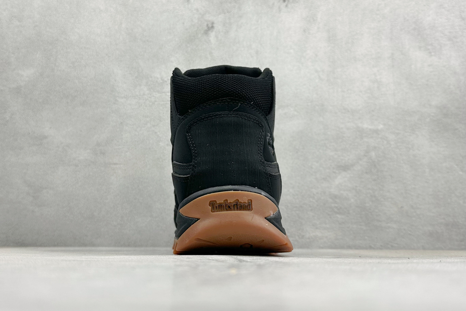 240 Timberland 添柏岚 Madds 户外休闲工装靴 冬季保温久穿耐磨 TB0A68MR