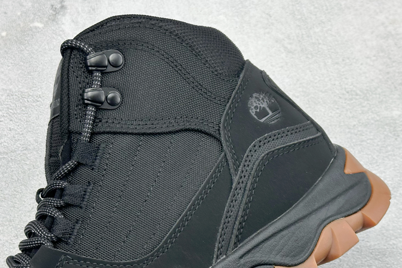 240 Timberland 添柏岚 Madds 户外休闲工装靴 冬季保温久穿耐磨 TB0A68MR