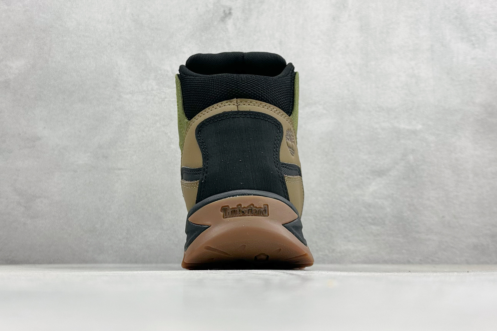 Timberland 添柏岚 Madds 户外休闲工装靴 冬季保温久穿耐磨 TB0A68BNN