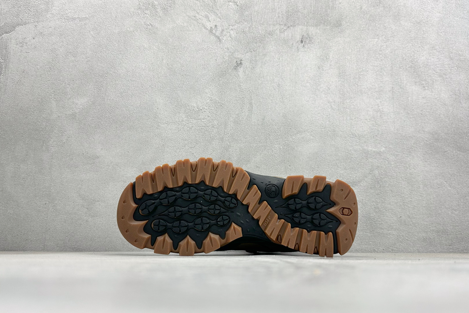 Timberland 添柏岚 Madds 户外休闲工装靴 冬季保温久穿耐磨 TB0A68BNN