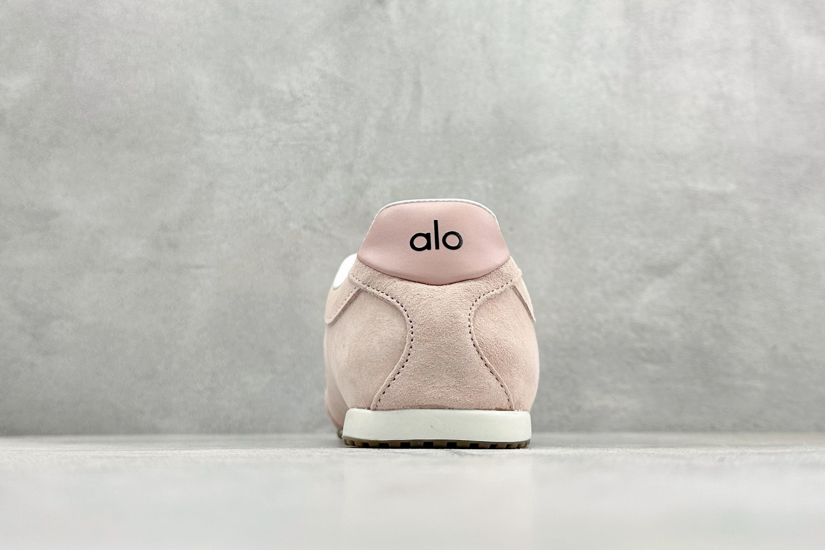 200 K版Alo Yoga Sunset Sneaker 徳训生活休闲鞋 A0947U-BLOOM