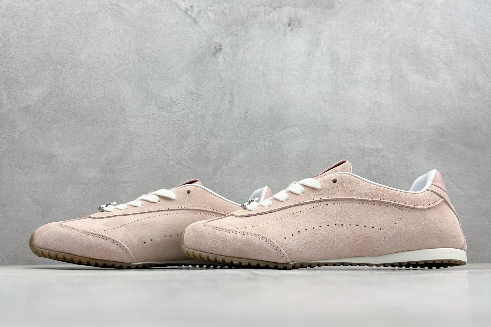 200 K版Alo Yoga Sunset Sneaker 徳训生活休闲鞋 A0947U-BLOOM