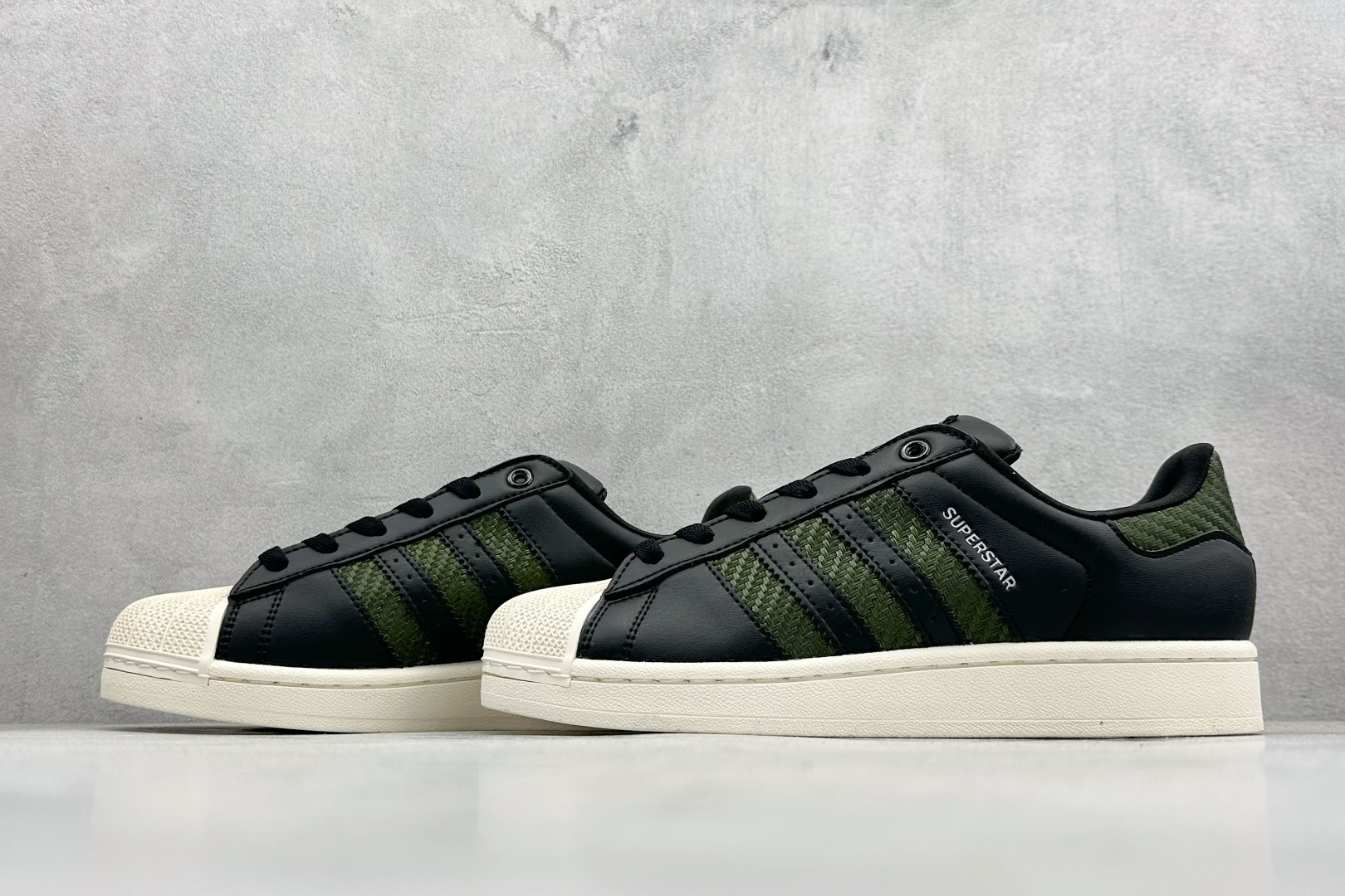 140 AdidOriginals Superstar II 贝壳头系列 阿迪达斯 低帮经典百搭休闲运动板鞋 JQ3182