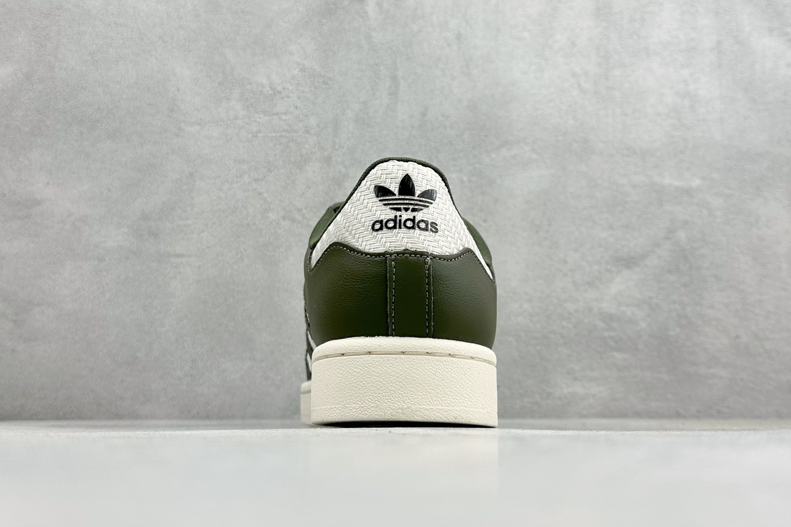 140 AdidOriginals Superstar II 贝壳头系列 阿迪达斯 低帮经典百搭休闲运动板鞋 JQ3181