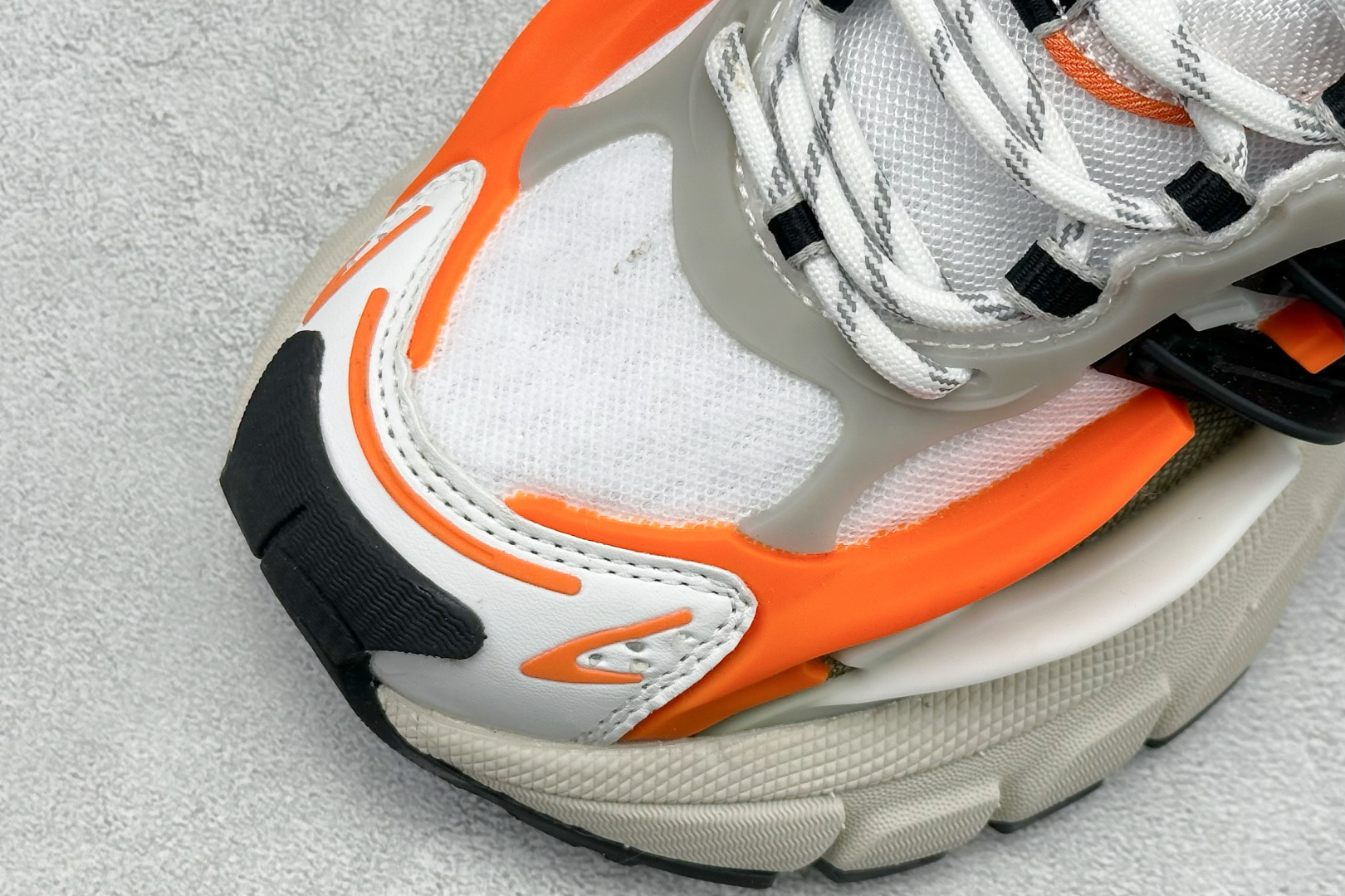 210 AD Adistar Jellyfish 联名款低帮复古风老爹鞋 JP9261