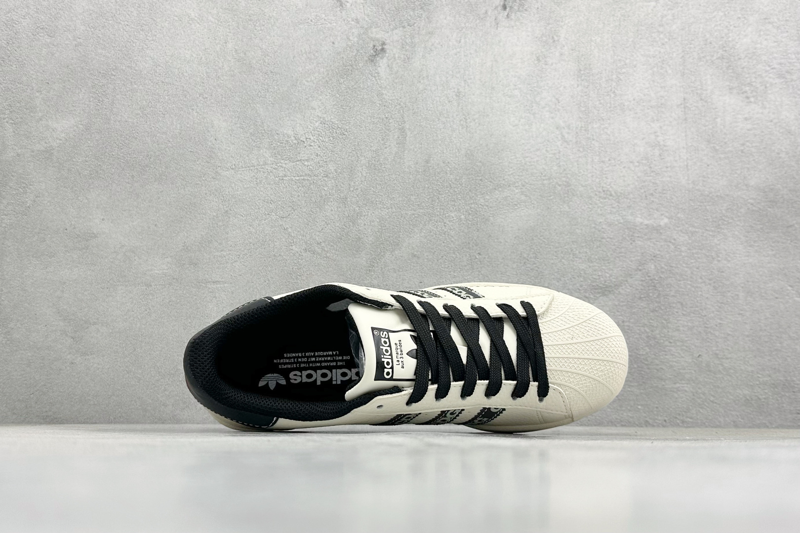 240 AdidGazelle INdoor W 定制贝壳头三叶草休闲防滑耐磨低帮板鞋 DS0030