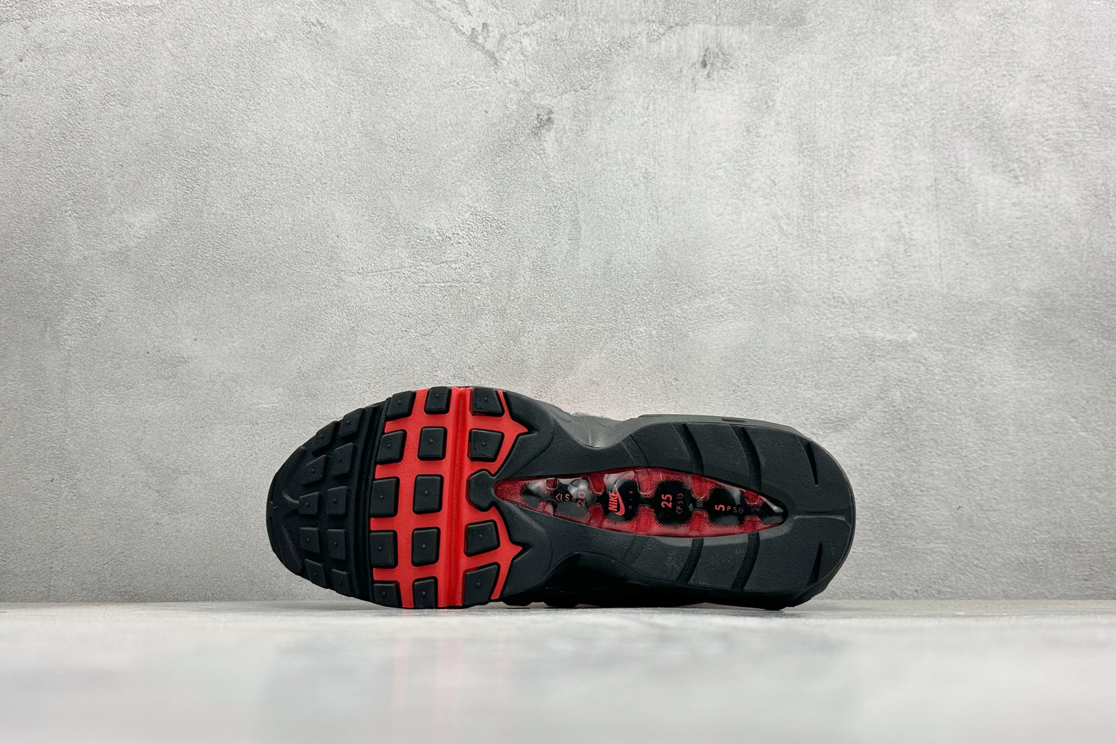 200 NK Air Max 95 SP 潮流百搭休闲气垫缓震慢跑鞋 AT2865-100