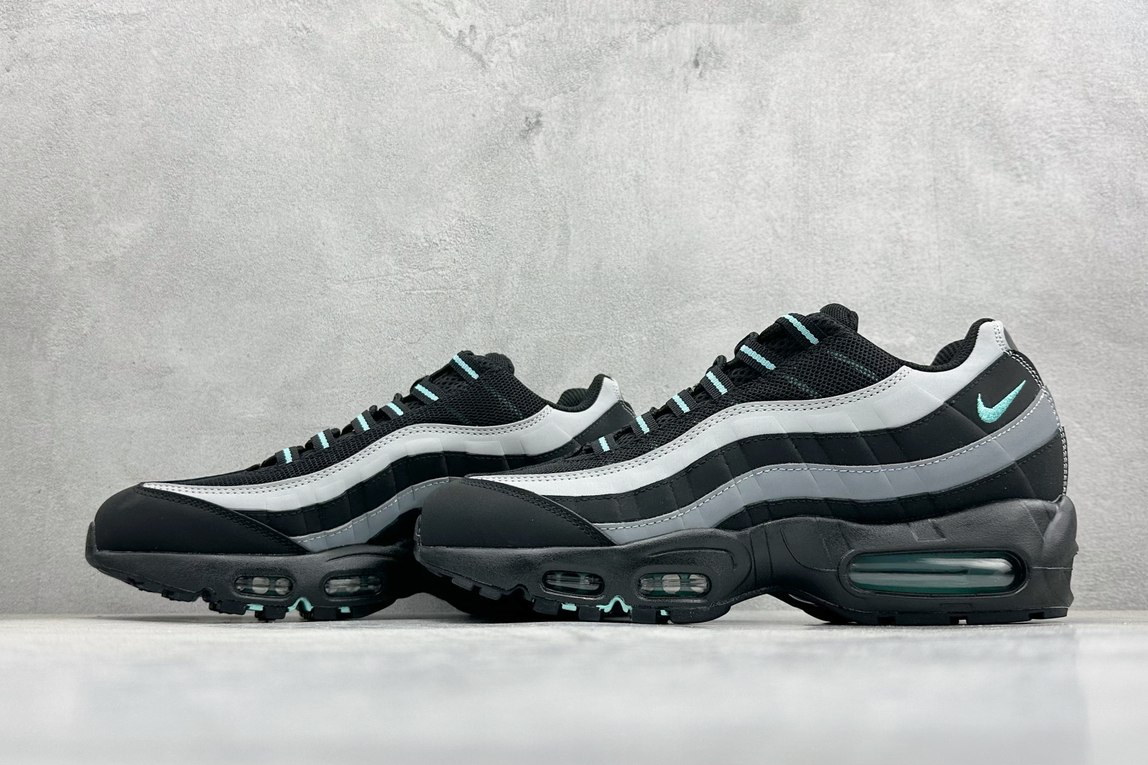 200 NK Air Max 95 SP 潮流百搭休闲气垫缓震慢跑鞋 IB2871-002