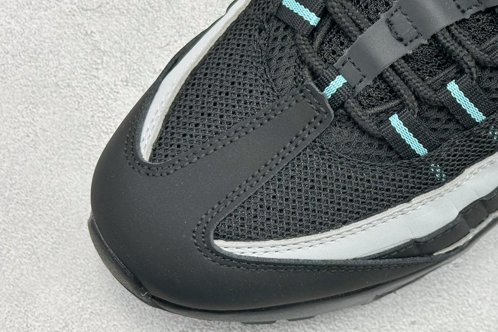 200 NK Air Max 95 SP 潮流百搭休闲气垫缓震慢跑鞋 IB2871-002