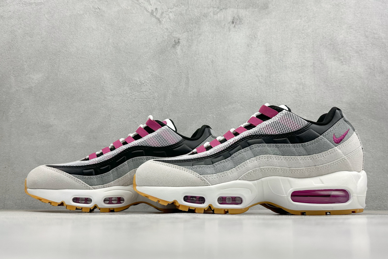 200 NK Air Max 95 SP 潮流百搭休闲气垫缓震慢跑鞋 HF7545-100