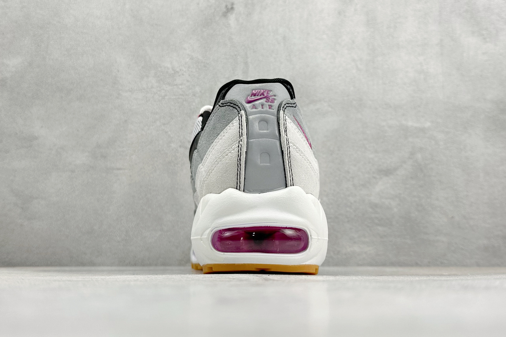 200 NK Air Max 95 SP 潮流百搭休闲气垫缓震慢跑鞋 HF7545-100