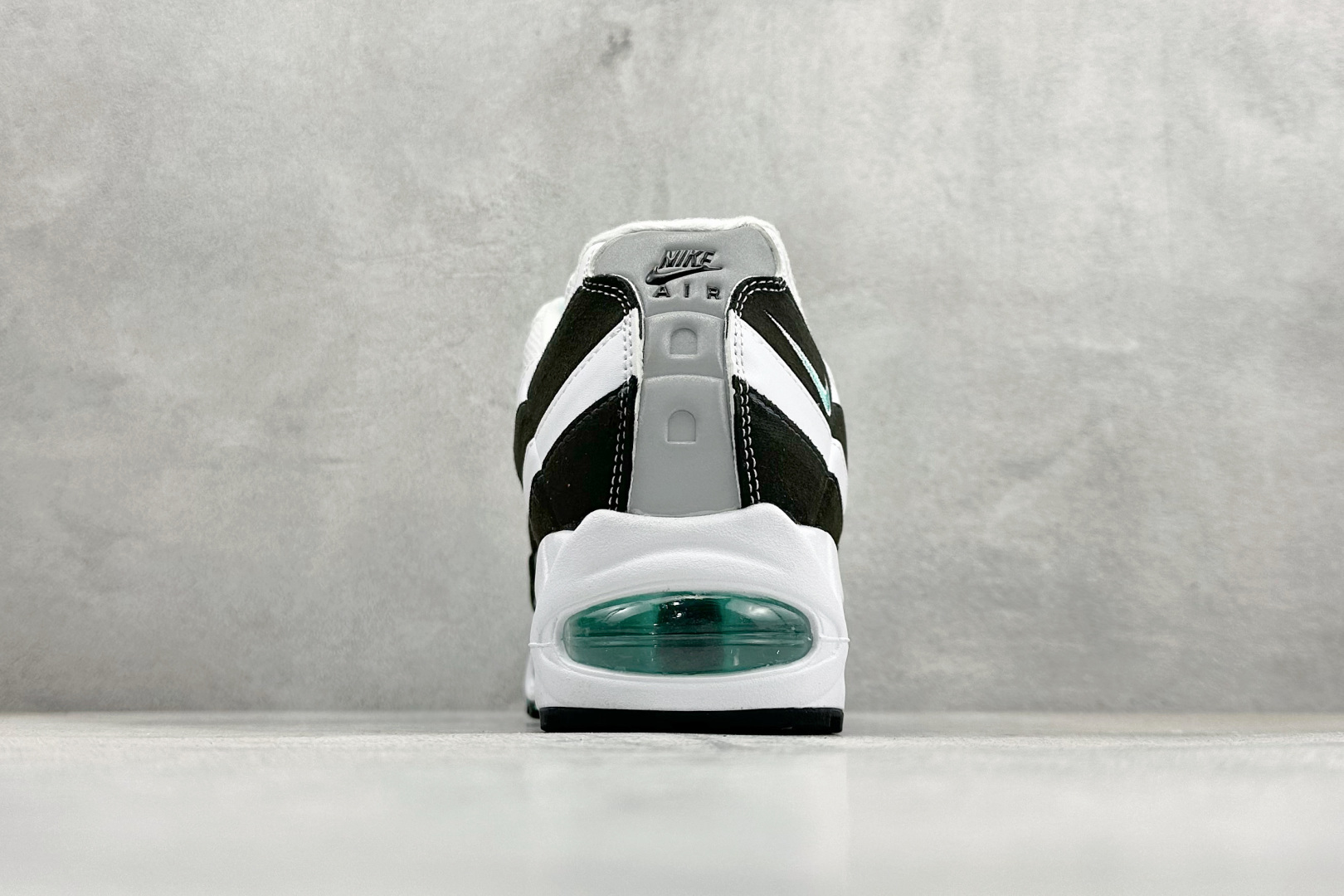 200 NK Air Max 95 SP 潮流百搭休闲气垫缓震慢跑鞋 IM7409-100