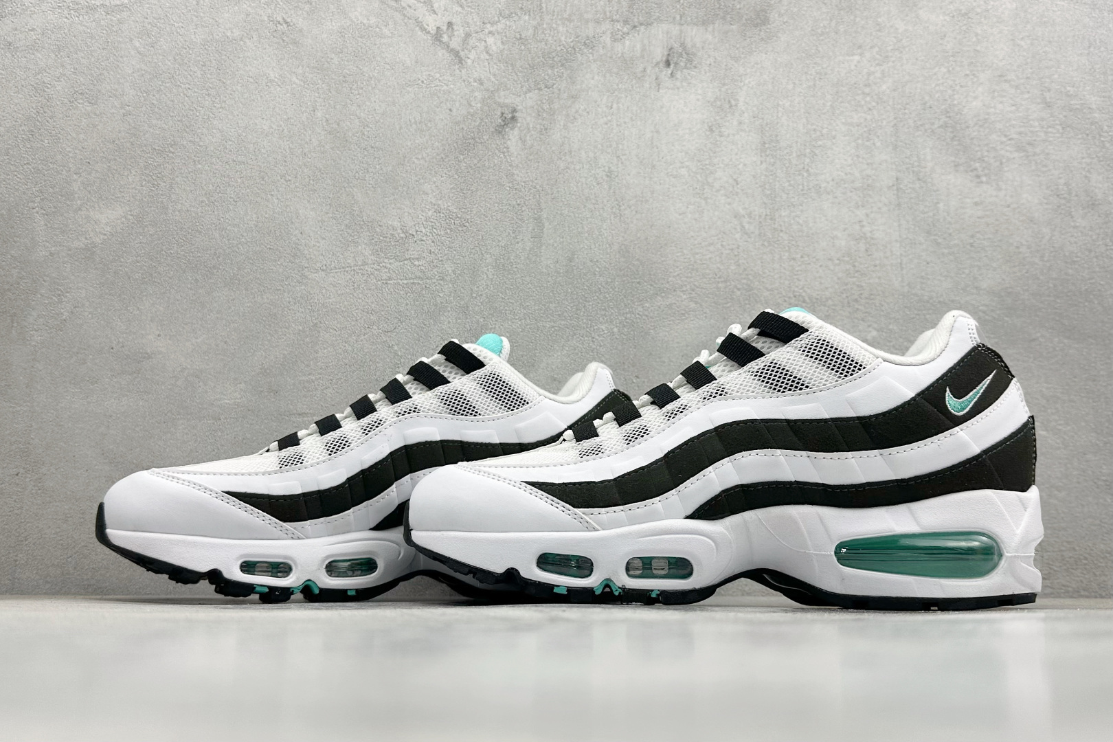 200 NK Air Max 95 SP 潮流百搭休闲气垫缓震慢跑鞋 IM7409-100