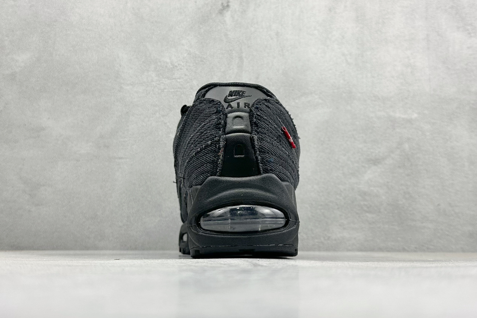 200 NK Air Max 95 SP 潮流百搭休闲气垫缓震慢跑鞋 HM4743-001