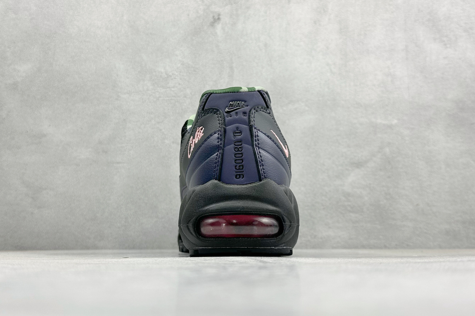 200 NK Air Max 95 SP 潮流百搭休闲气垫缓震慢跑鞋 FB2709-001